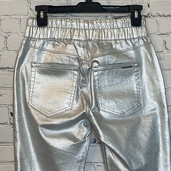 Juicy Couture Silver Pants - Picture 4 of 5